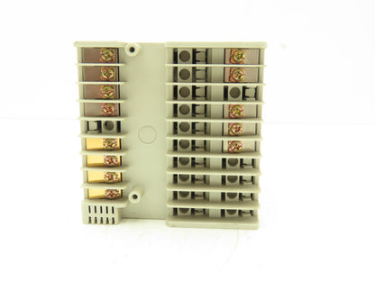 Yamatake SDC31 Digital Temperature Controller 100-240VAC C315GA000100