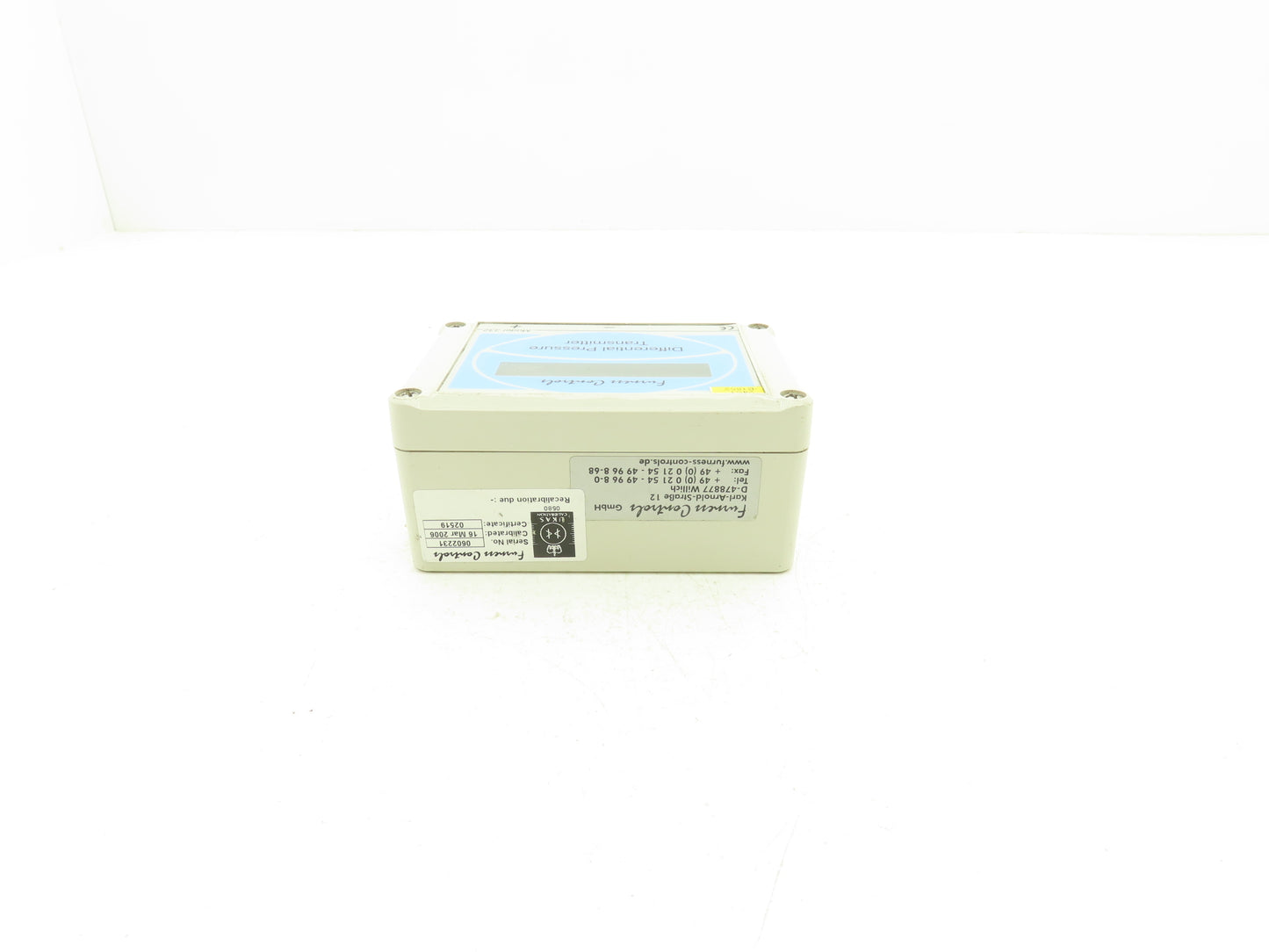 Furness Controls FCO332-2W Model 332 Differential Pressure Transmitter 9-40 VDC