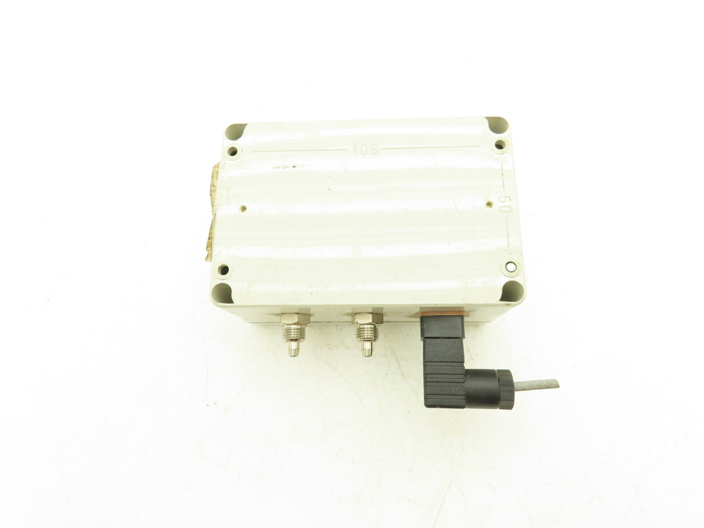 Furness Controls FCO332-2W Model 332 Differential Pressure Transmitter 9-40 VDC