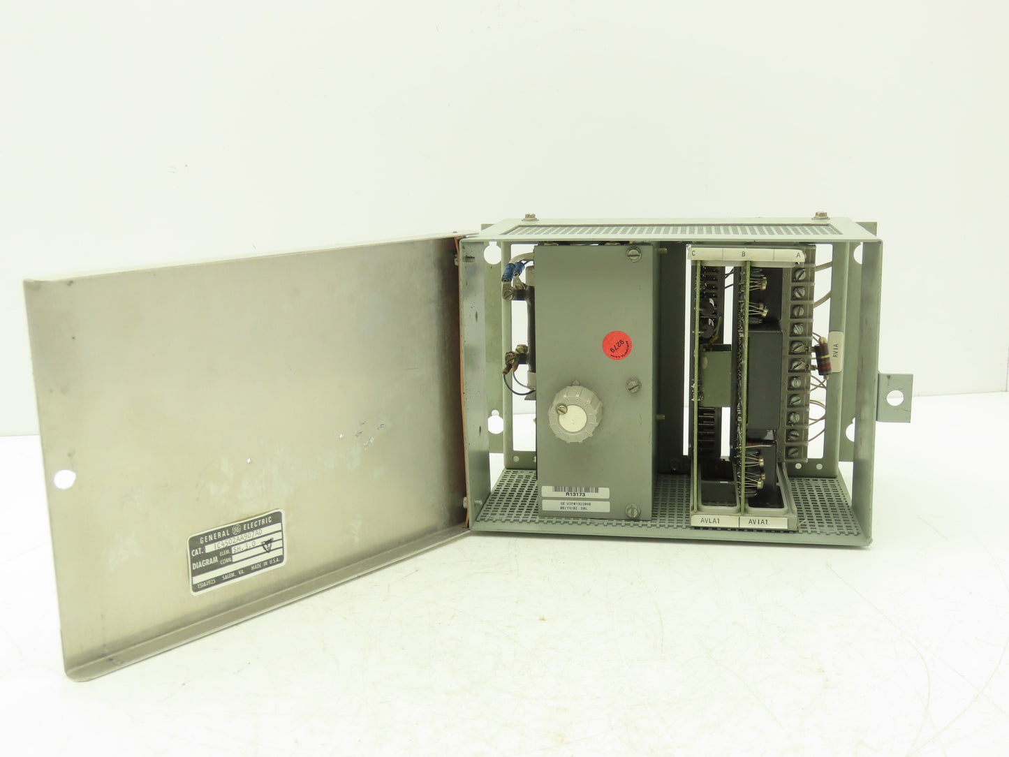 General Electric IC4502AA907AD Voltage Regulator Module