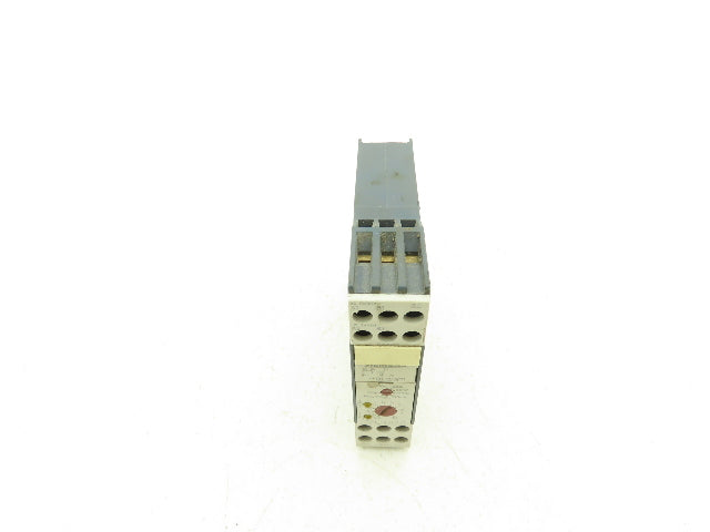 Siemens 7PU4620-2AJ20 Time Delay Relay Module Off Delay 120VAC 24VDC