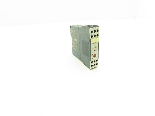 Siemens 7PU4620-2AJ20 Time Delay Relay Module Off Delay 120VAC 24VDC
