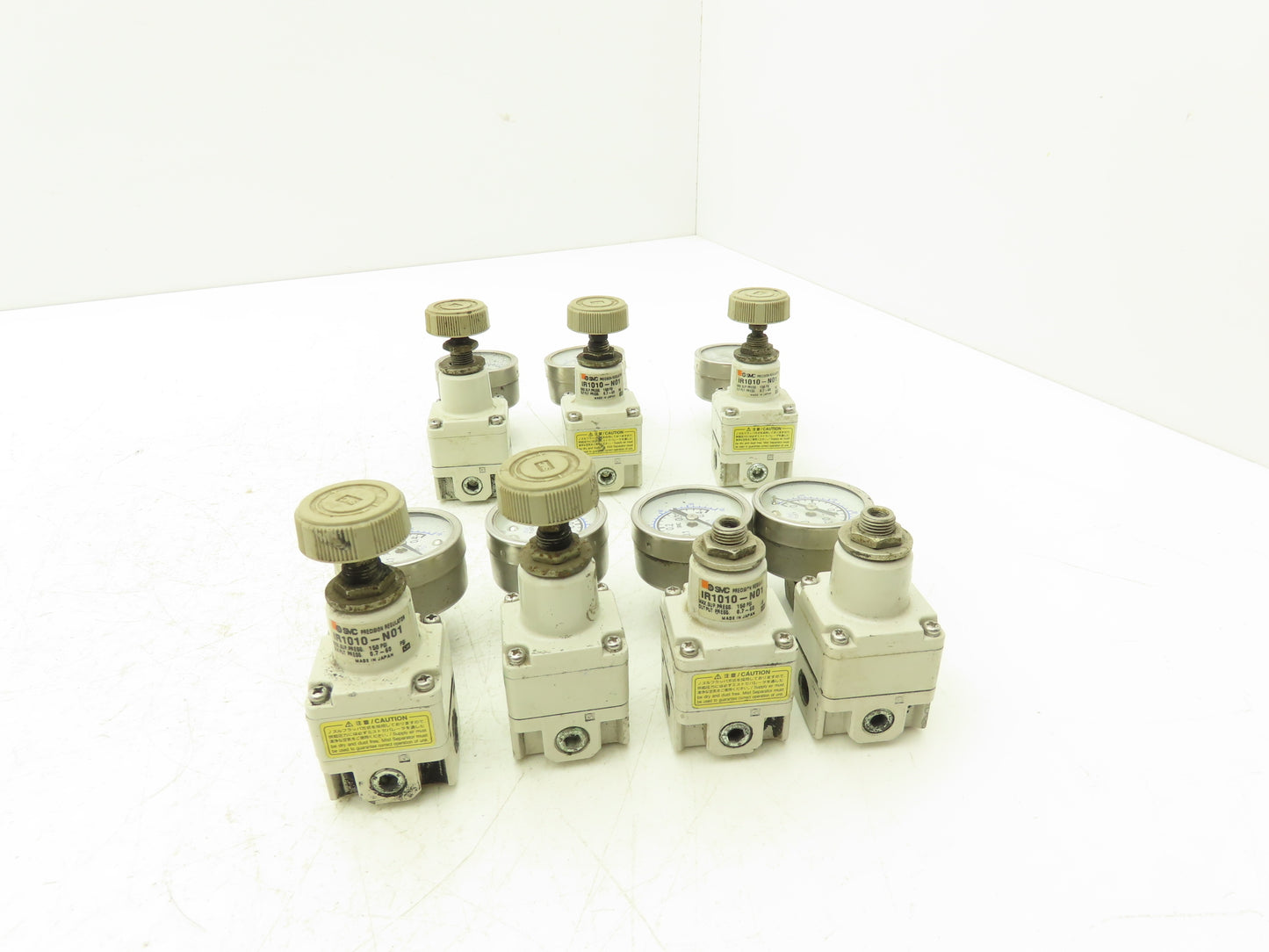 SMC IR1010-N01 IR1010-N01 Precision Pressure Regulator 1/8" NPT 150 PSI Lot of 7