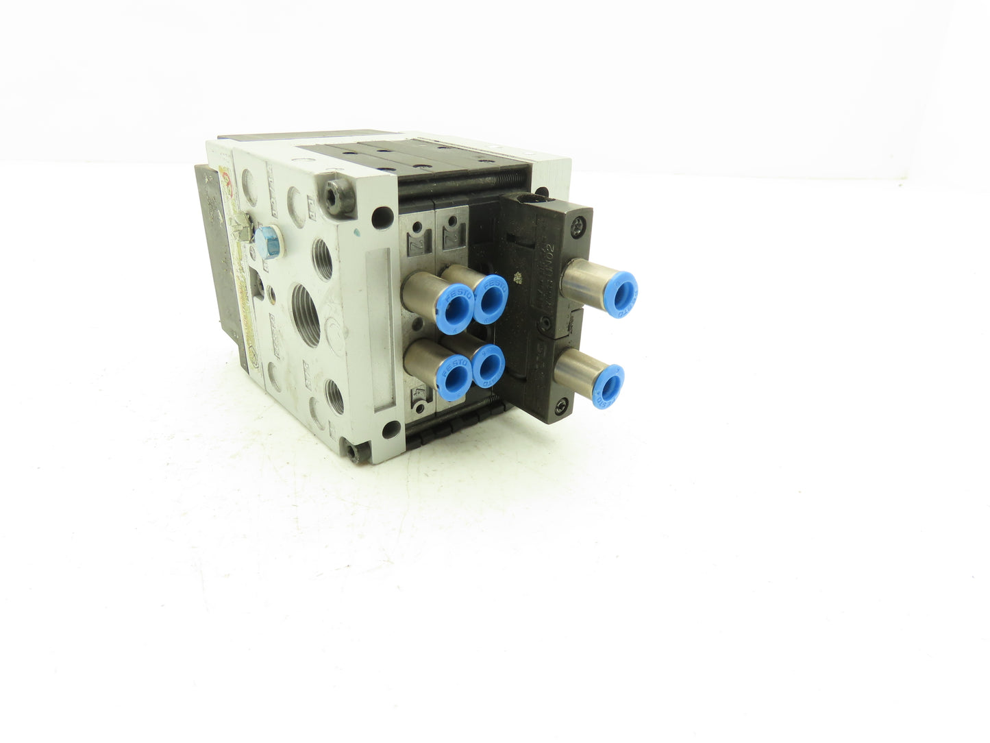 Festo 002948 Pneumatic 4-Station Solenoid 3 Valve Assembly Air Manifold