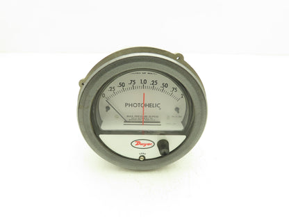 Dwyer A3002 Photohelic Pressure Switch/Gauge Range 0-20" w.c.