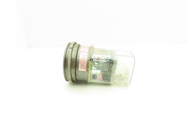 Dwyer A3002 Photohelic Pressure Switch/Gauge Range 0-20" w.c.