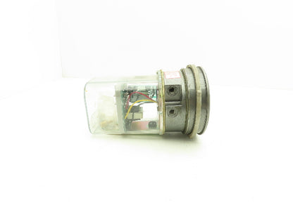 Dwyer A3002 Photohelic Pressure Switch/Gauge Range 0-20" w.c.