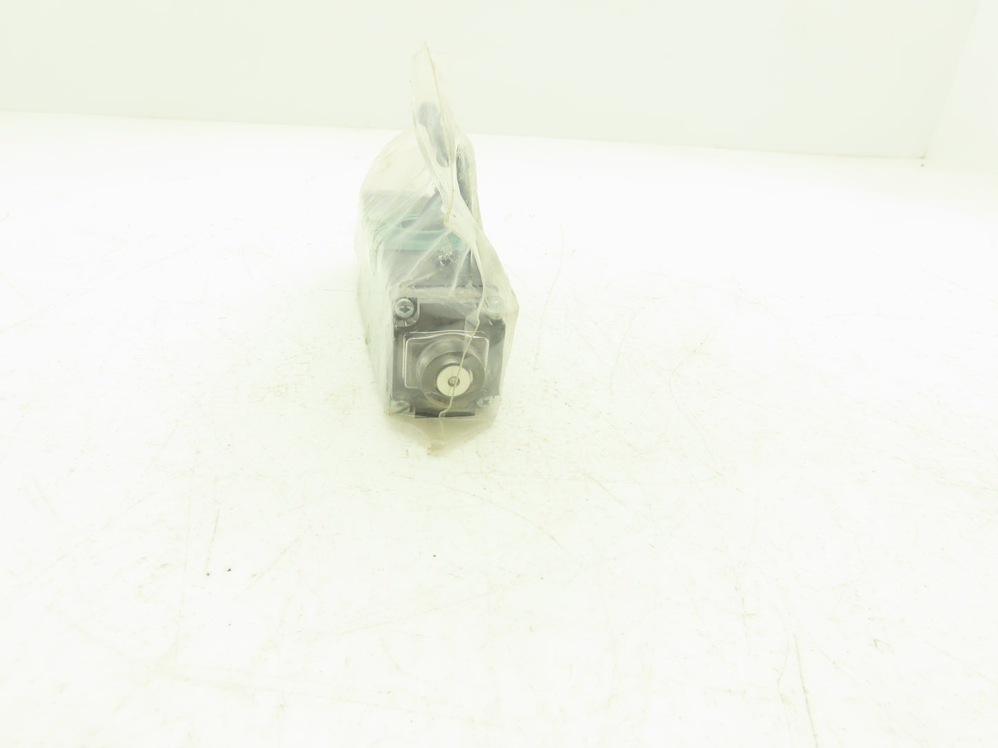 Numatics 11DSA400O013T30 Pneumatic Air Solenoid Valve 110V Coil