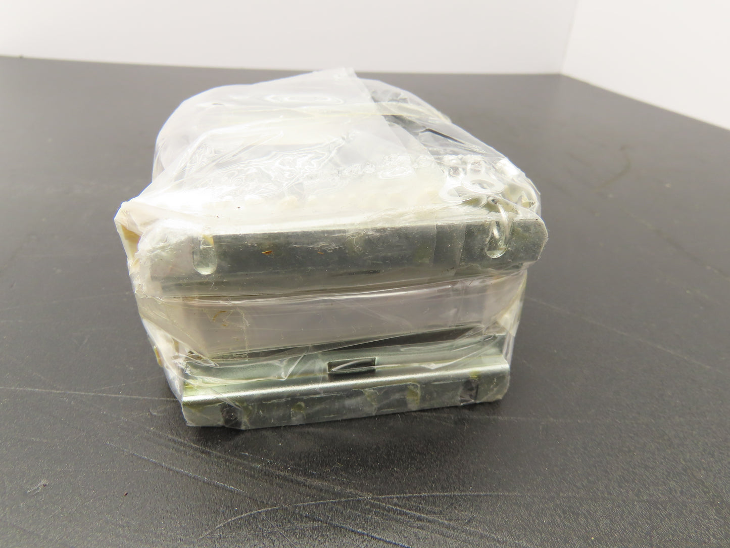 Sumitomo Y220CA053  AC Line Reactor 5.8mH 200-230V