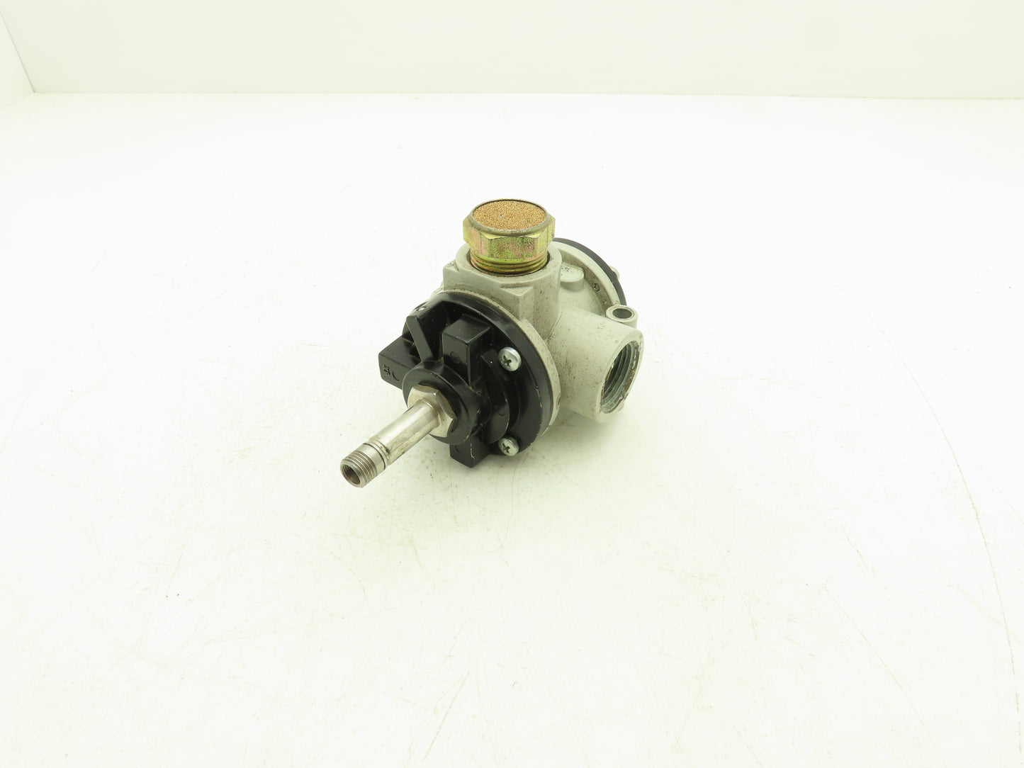 Numatics NAF254704N000F Pneumatic Solenoid Poppet Valve 1" NPT *No Solenoid*