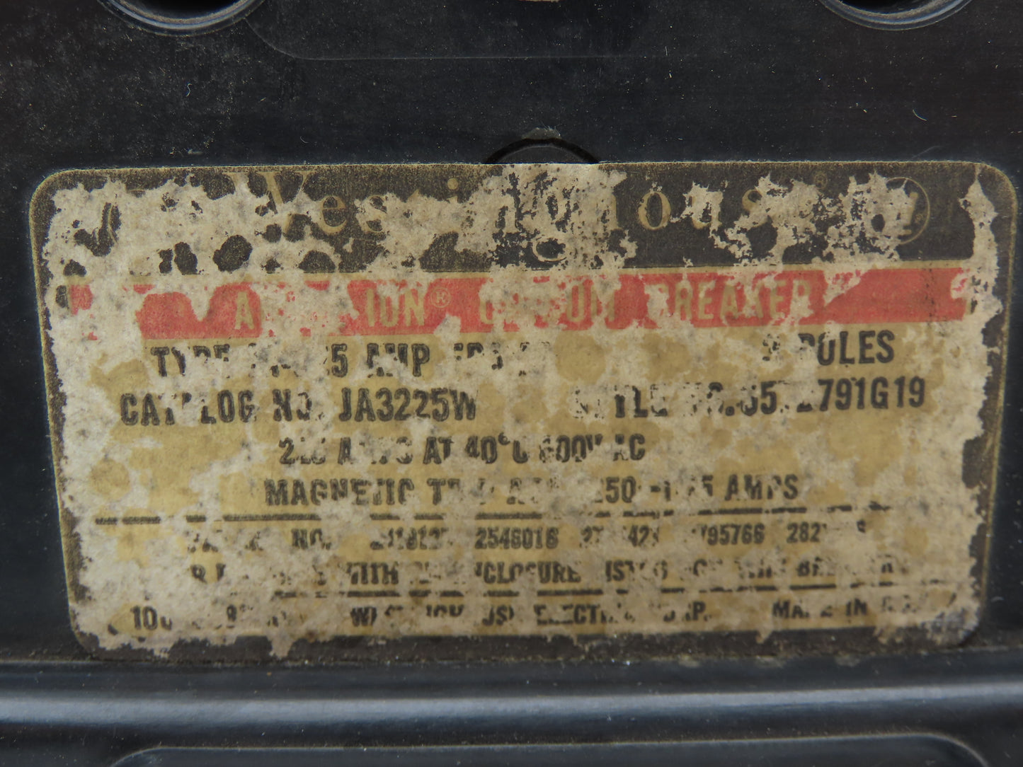 Westinghouse JA3225W 3-Pole Circuit Breaker 225A 600VAC Magnetic Trip