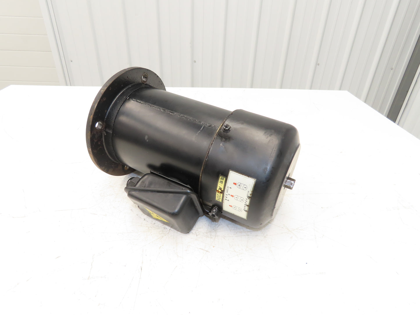 I-TA Machinery AEV1130 Brake Motor 1.5Hp 1720 RPM 220/380V 3PH IEC 90