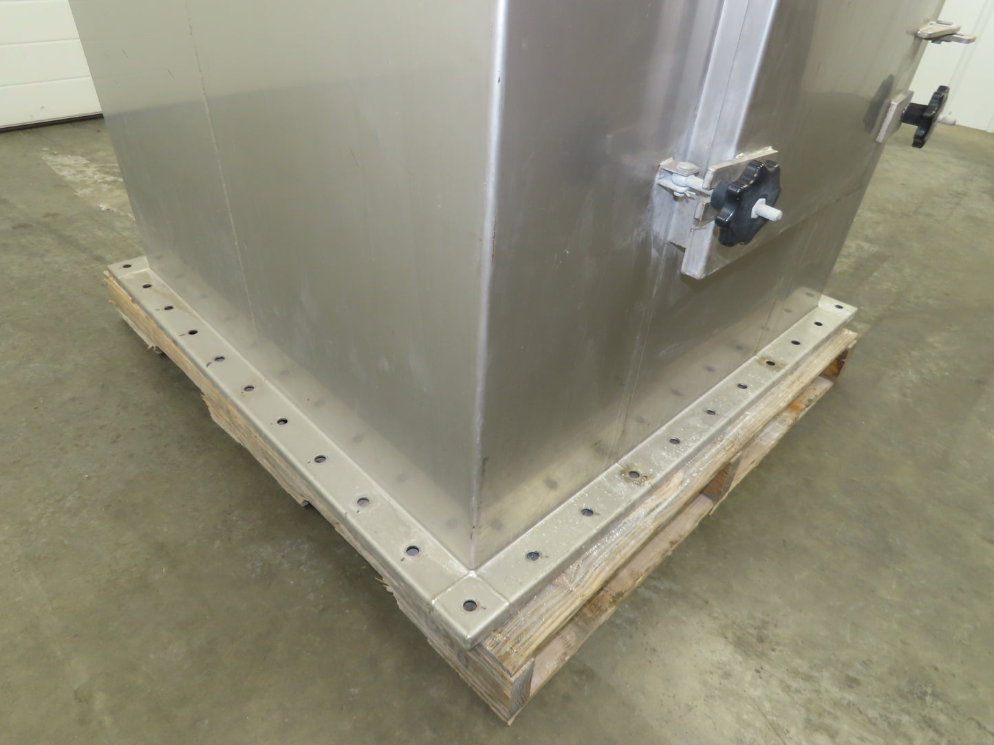 Fuji NMT-16 Fujiclon Dust Collector Baghouse NM 16 Filters Stainless 36x36x63"