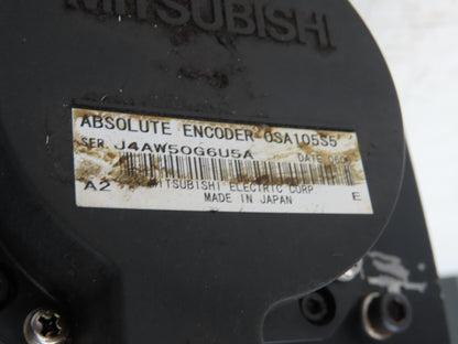 Mitsubishi HF204BS AC Servo Motor 2kw 132V 3PH 3000rpm - Encoder 0SA105S5