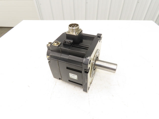 Mitsubishi HF204BS AC Servo Motor 2kw 132V 3PH 3000rpm - Encoder 0SA105S5