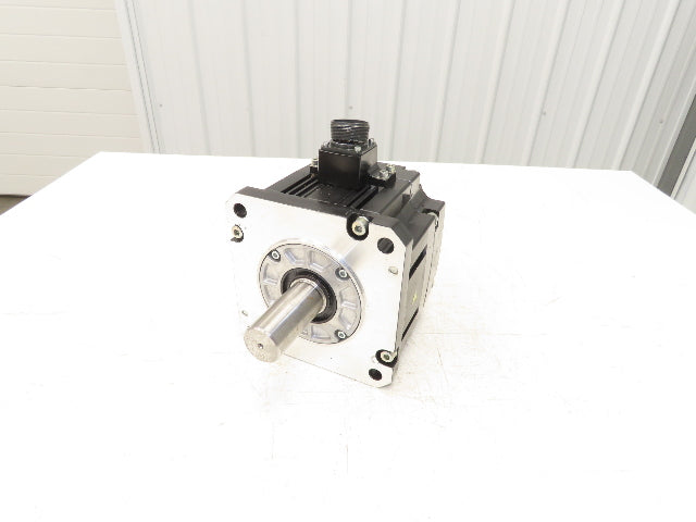 Mitsubishi HF204BS AC Servo Motor 2kw 132V 3PH 3000rpm  -Plug Damaged-
