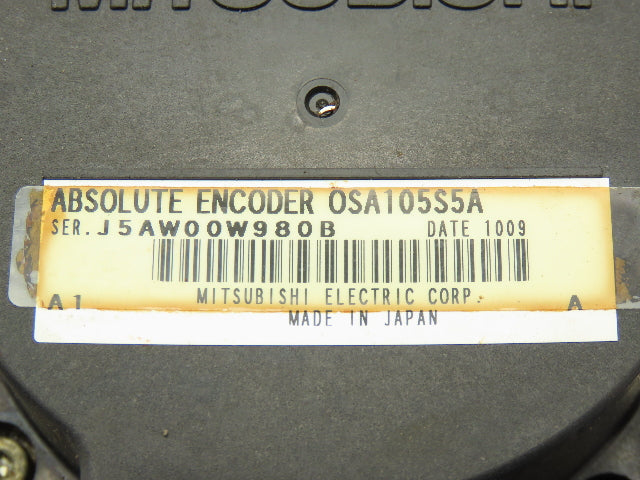 Mitsubishi HF204S AC Servo Motor 2kw 132V 3PH 3000rpm - Encoder 0SA105S5A