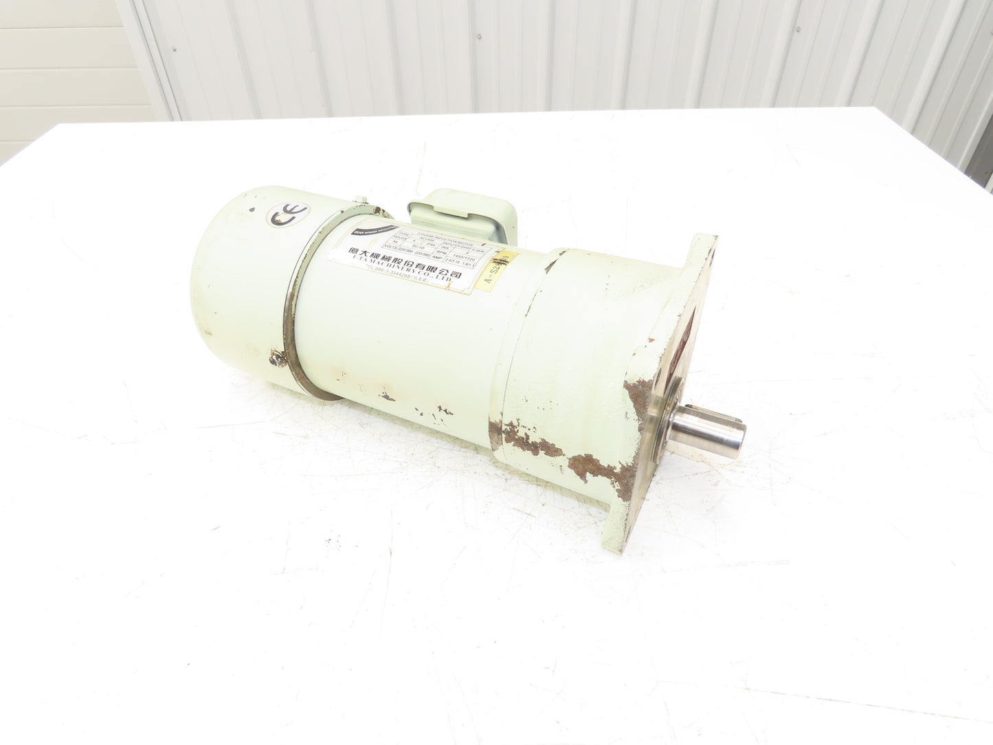 I-TA Machinery AEV400 Gearmotor Brake Motor .5Hp 220V 3PH 25:1 Ratio 69rpm FME22