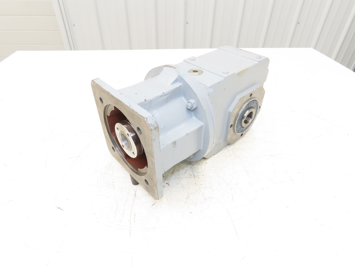 Stober K102AG0060MQ20 Helical Reducer 6:1 Servo Gearbox 500rpm Hollow Shaft