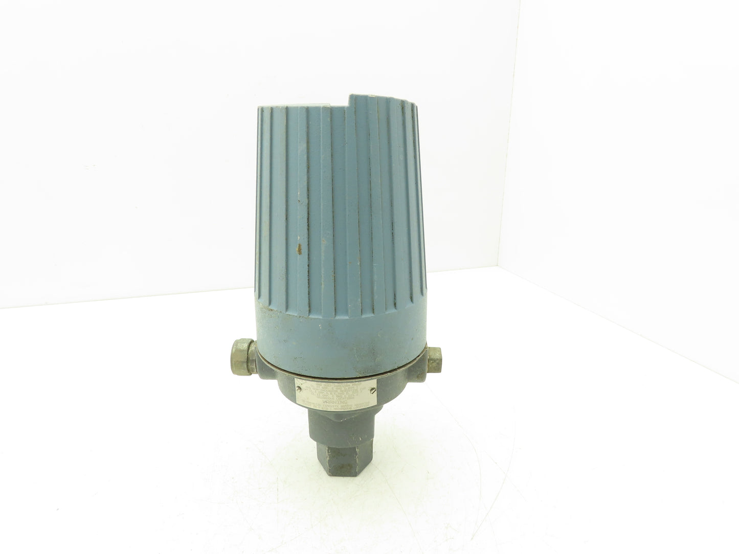 Foxboro E94-Q30L Temperature Transmitter 50-250°F 30VDC Haz Loc No Probe