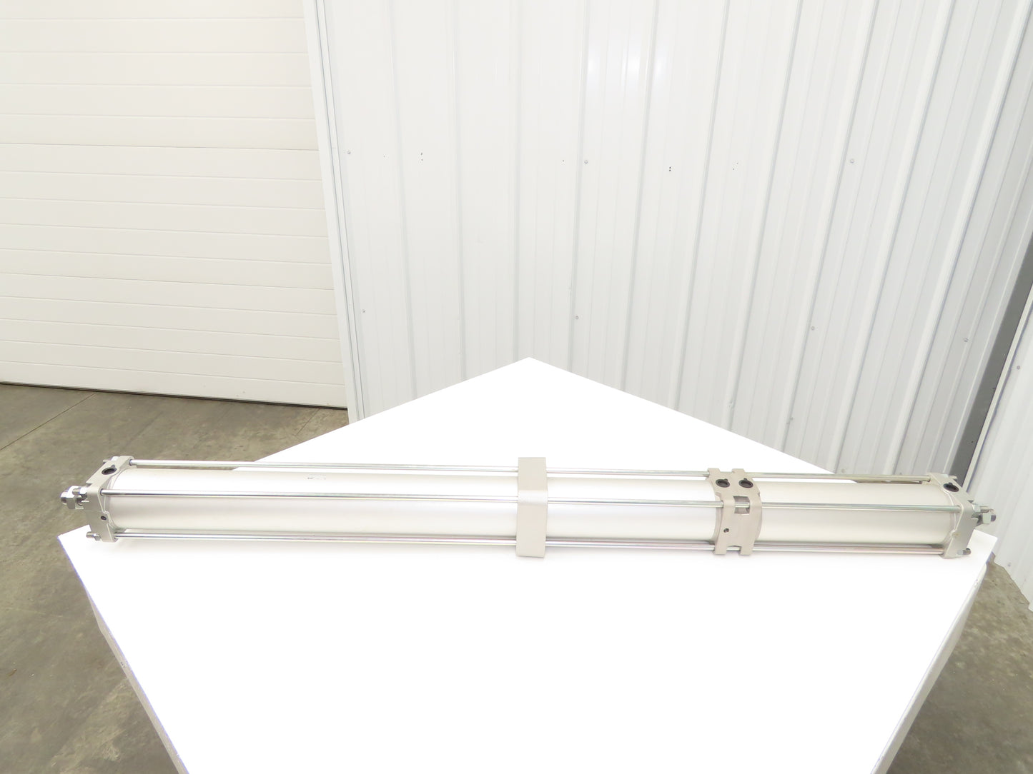 SMC CA2B100-XC10-DCI3689I Double Rod Air Cylinder 100mm Bore 280+ 990mm Stroke