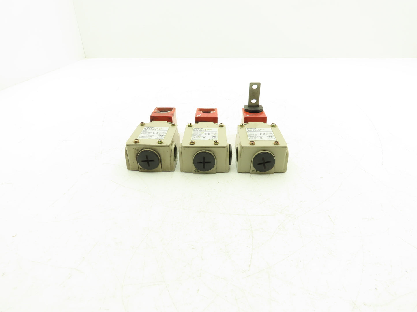 Omron D4BS-7AFS Limit Switch 2A/400V Lot of 3