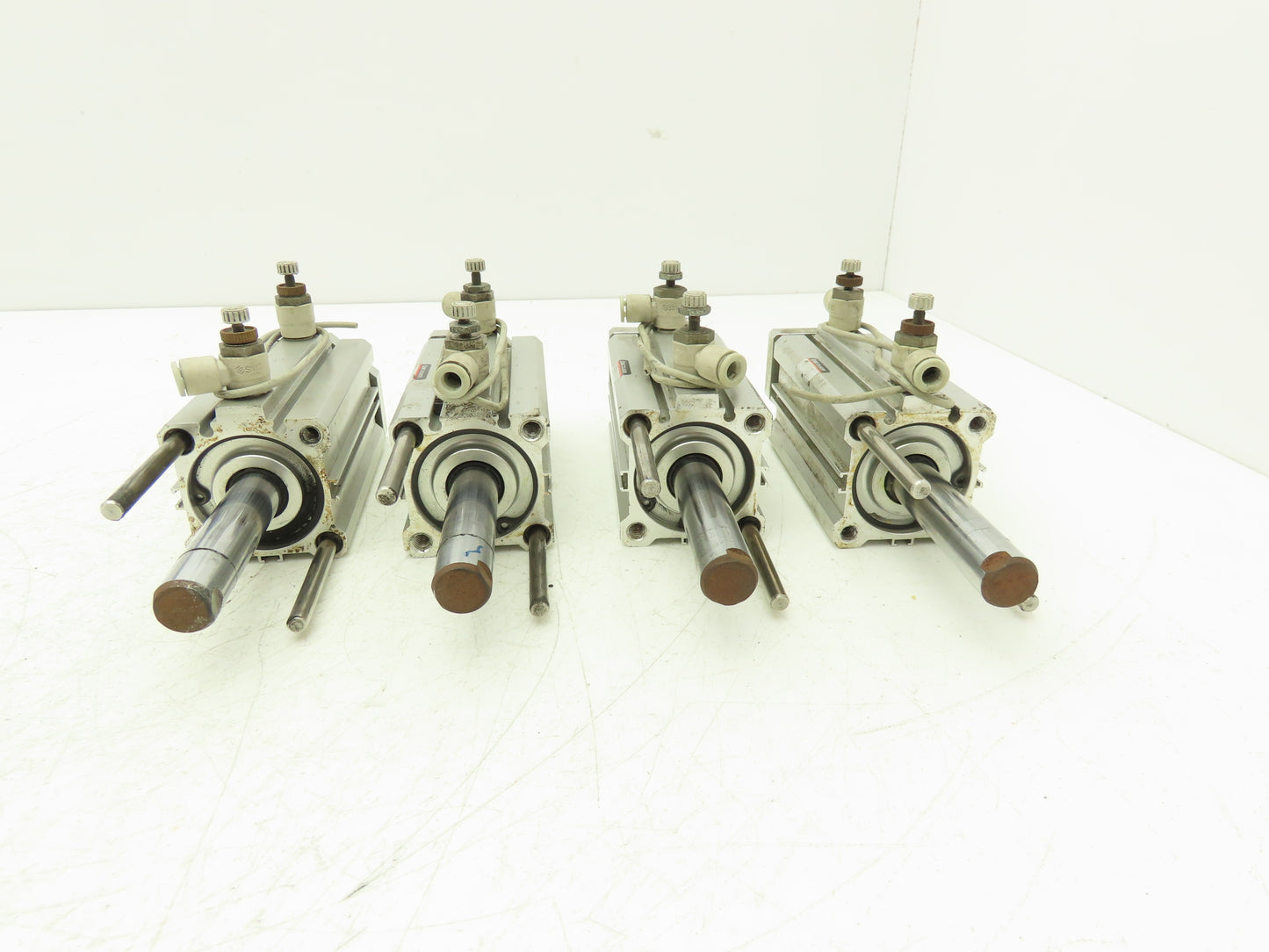 SMC US12524 Pneumatic Air Cylinder 2" Stroke Non Rotating Rod Lot of 4