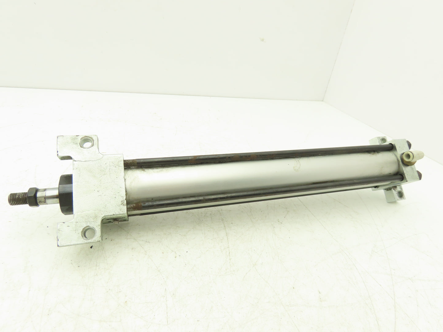 PHD AVF 1-3/8 x 9-D-M-P Pneumatic Air Cylinder 1-3/8" Bore 9" Stroke Side Lug