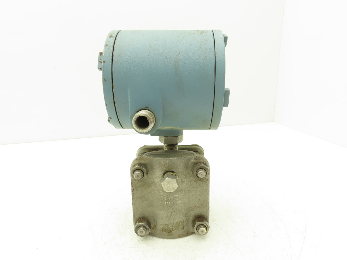 Acco 2408-10A-512-210-110 Signature Pressure Transmitter 24VDC 1/2" NPT 150PSI