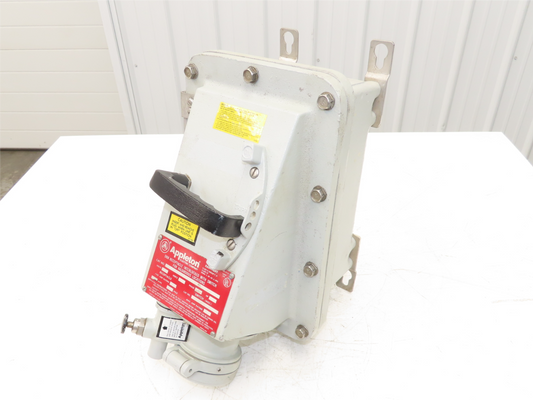 Appleton DBR6034DS DBR Receptacle 60A 3W 4P Disconnect Pin Sleave Plug