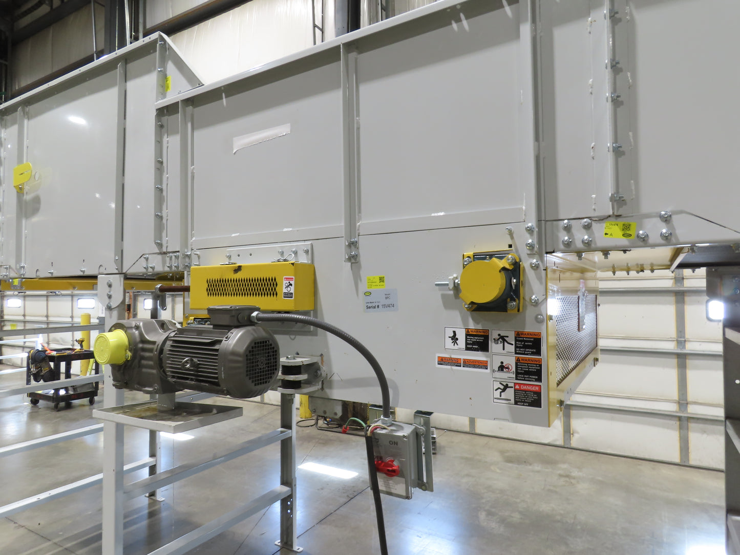 Hytrol BPC 49"x 24' 6" Slider Bed Conveyor 47" Belt 3Hp 3PH Center Drive 128fpm