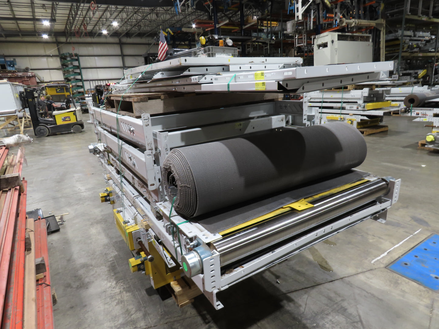 Hytrol BPC 49"x 24' 6" Slider Bed Conveyor 47" Belt 3Hp 3PH Center Drive 128fpm