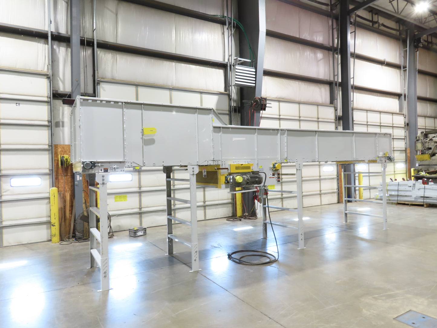 Hytrol BPC 49"x 24' 6" Slider Bed Conveyor 47" Belt 3Hp 3PH Center Drive 128fpm