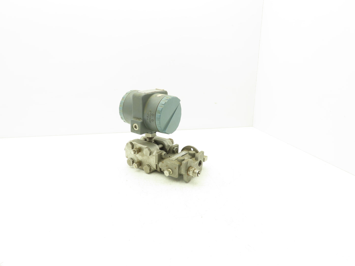 Foxboro 823DP-D3S1NM0 Intelligent Differential Pressure Transmitter 12.5-42vdc