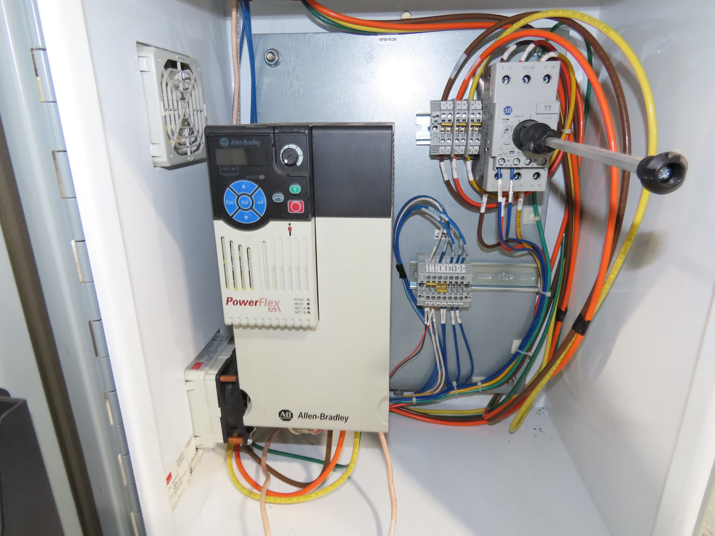 52"x 87' MatTop Roller Belt Conveyor 15Hp 3PH End Drive 10'H Variable Speed VFD