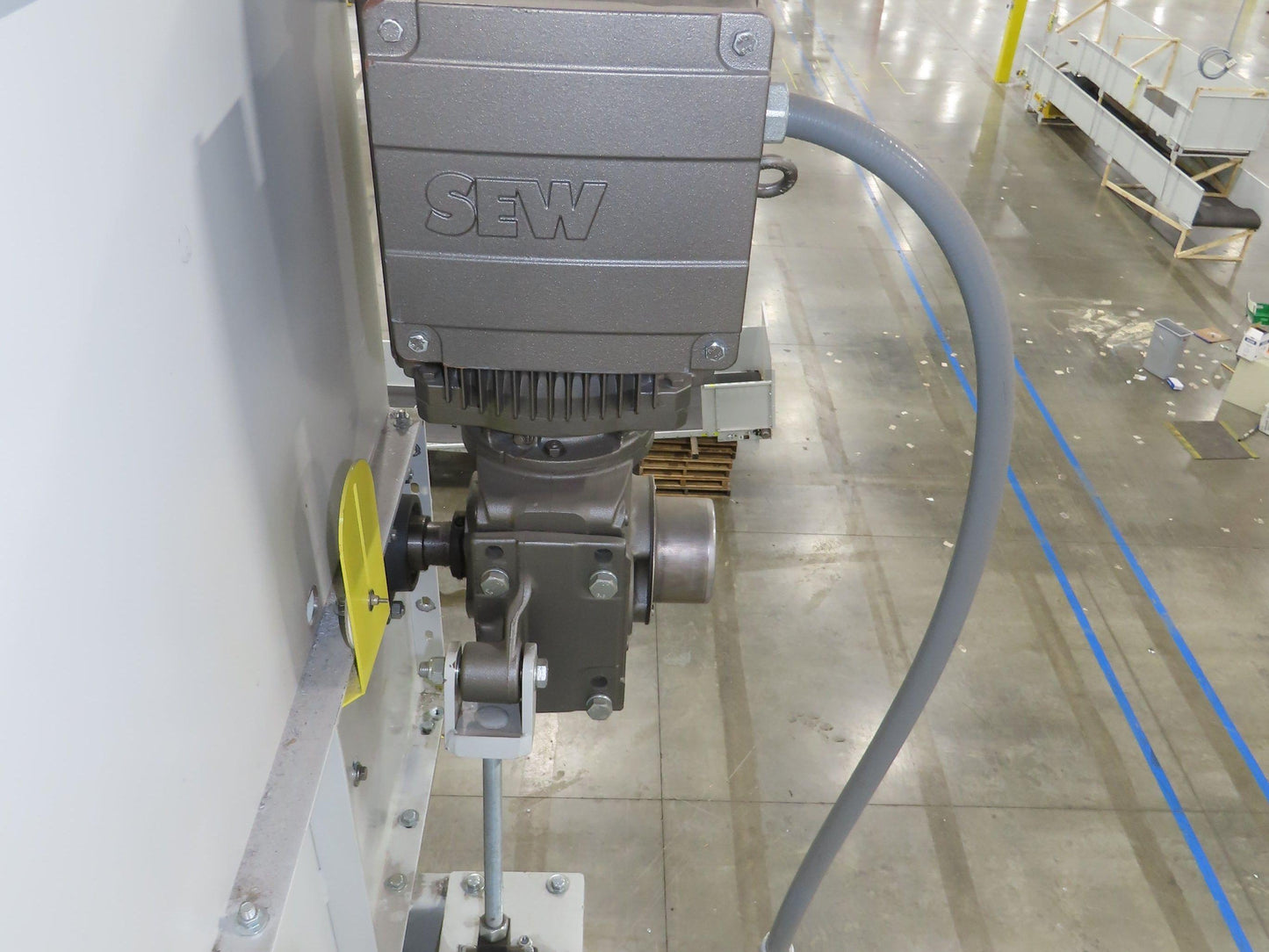 52"x 87' MatTop Roller Belt Conveyor 15Hp 3PH End Drive 10'H Variable Speed VFD