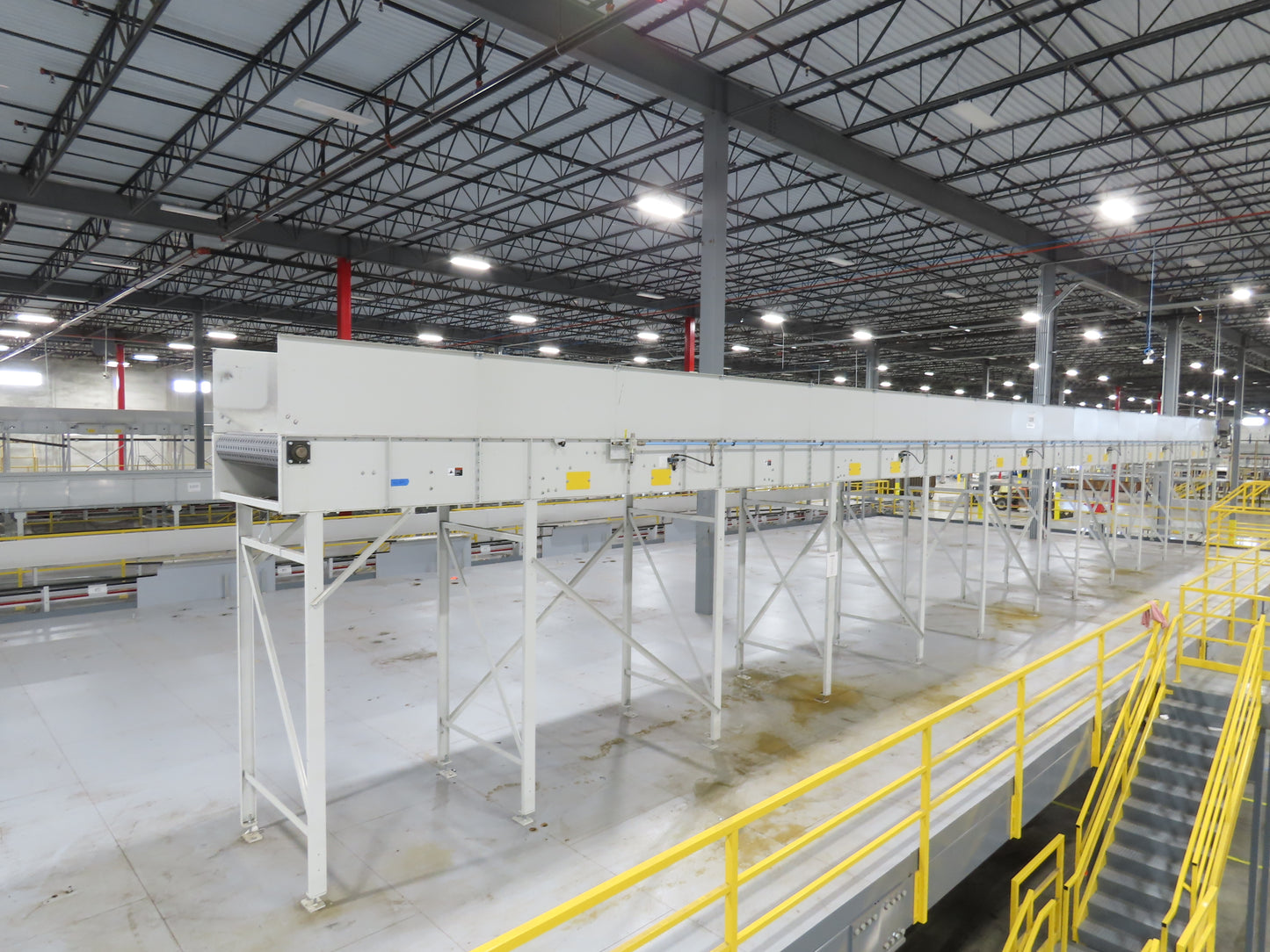 52"x 87' MatTop Roller Belt Conveyor 15Hp 3PH End Drive 10'H Variable Speed VFD