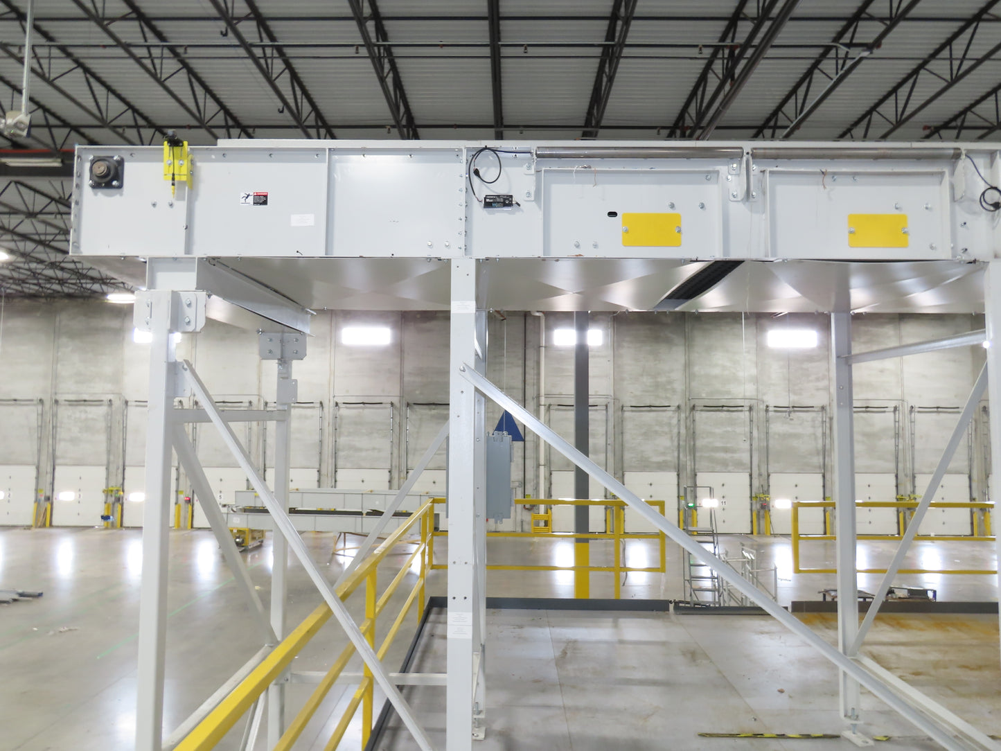 52"x 94' MatTop Roller Belt Conveyor 15Hp 3PH End Drive 10'H Variable Speed VFD