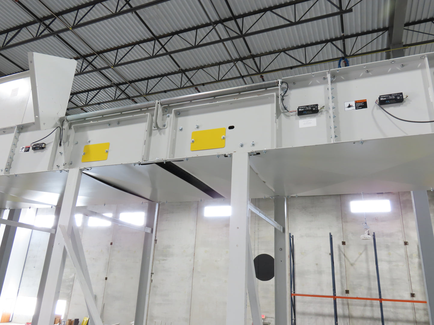 46"x 71' MatTop Roller Belt Conveyor 15Hp 3PH End Drive 10'H Variable Speed VFD