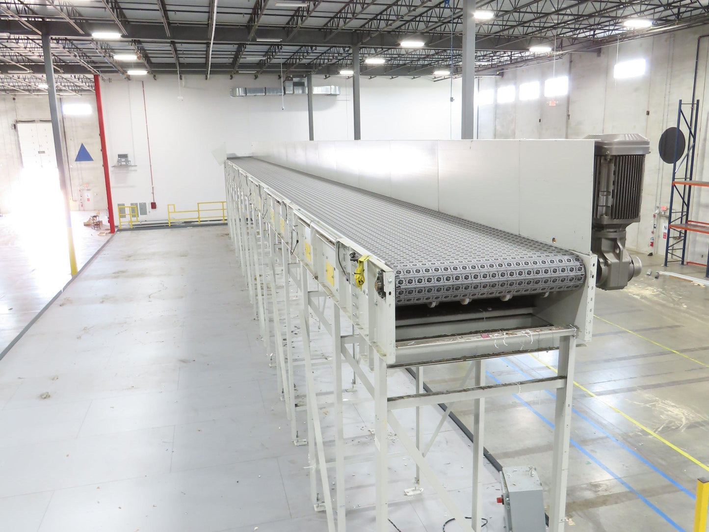 46"x 71' MatTop Roller Belt Conveyor 15Hp 3PH End Drive 10'H Variable Speed VFD