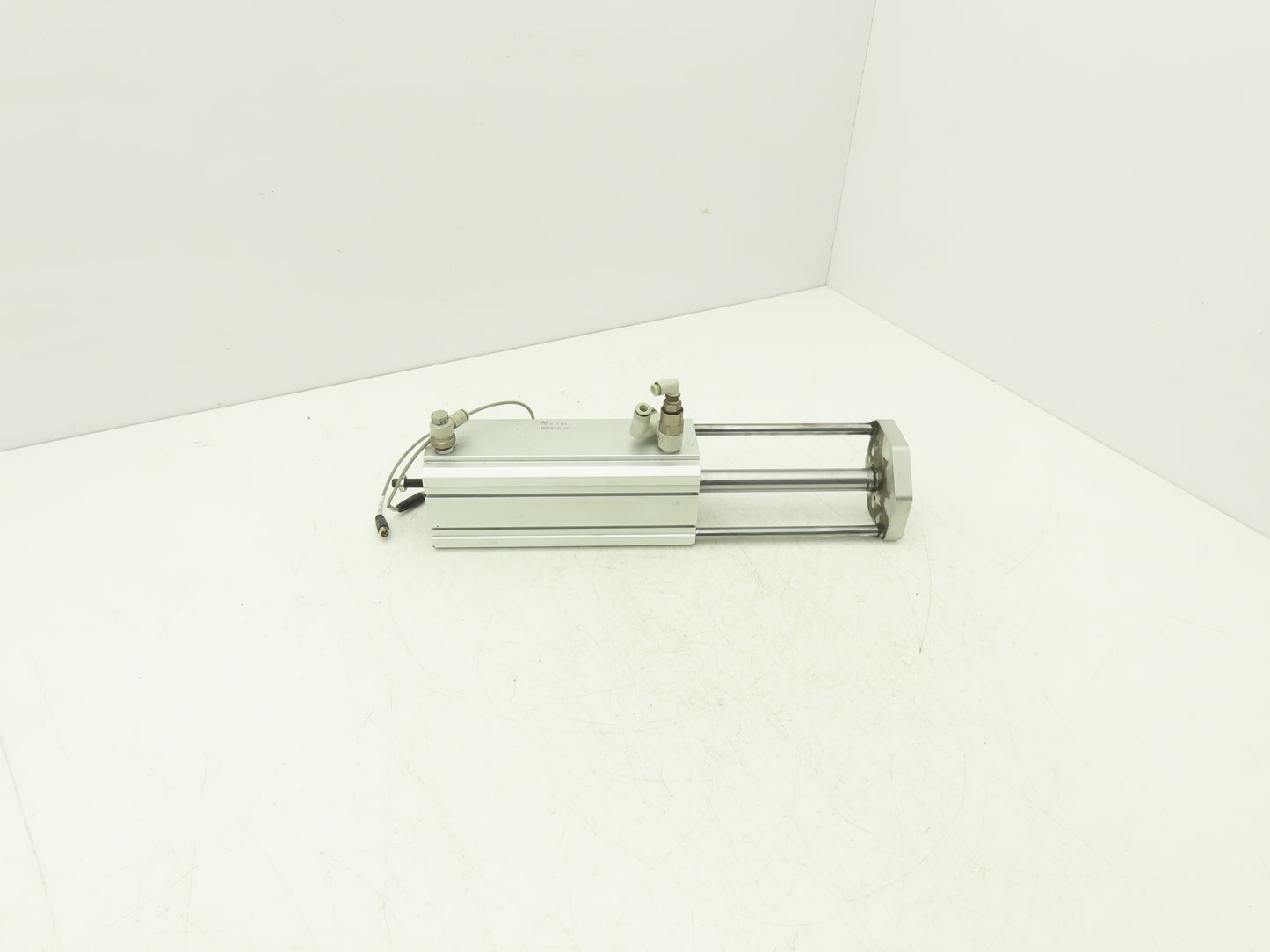 PHD CTD2U 63x6-BB-M Pneumatic Guided Air Cylinder 6" Stroke Non-Rotating Rod