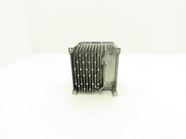 Mitsubishi FR-E740-026-NA E700 Inverter Drive 380/480VAC 2.6A Input 3PH 1Hp