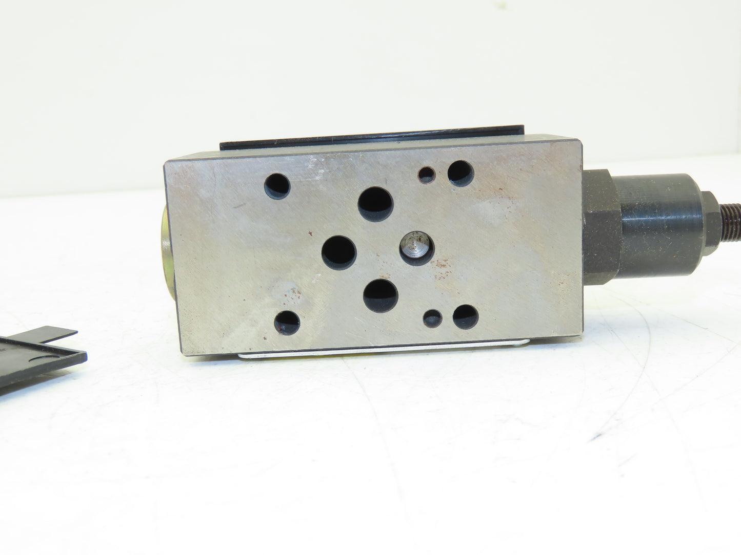 Parker FM2BBSN 50 Hydraulic Flow Control Sandwich Valve 3000psi