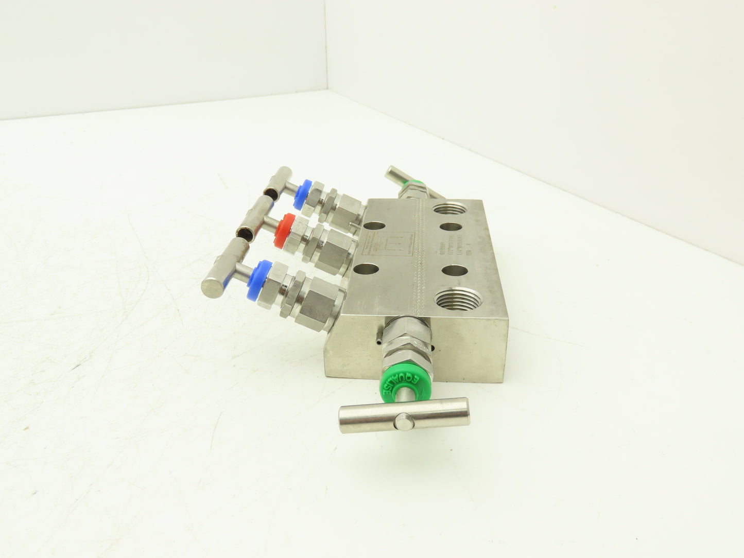 Parker DS5DBB9 Hydraulic Stainless Valve Manifold 5-Port 1/4" 1/2"NPT