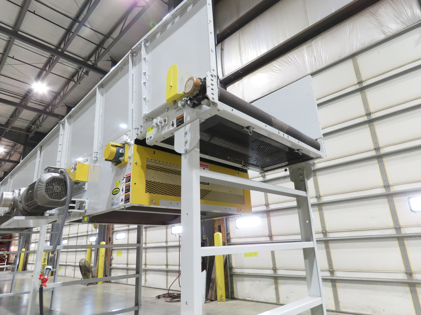 Hytrol BPC 49"x 56' Slider Bed Conveyor 47" Belt 7.5Hp 3PH Center Drive 170fpm