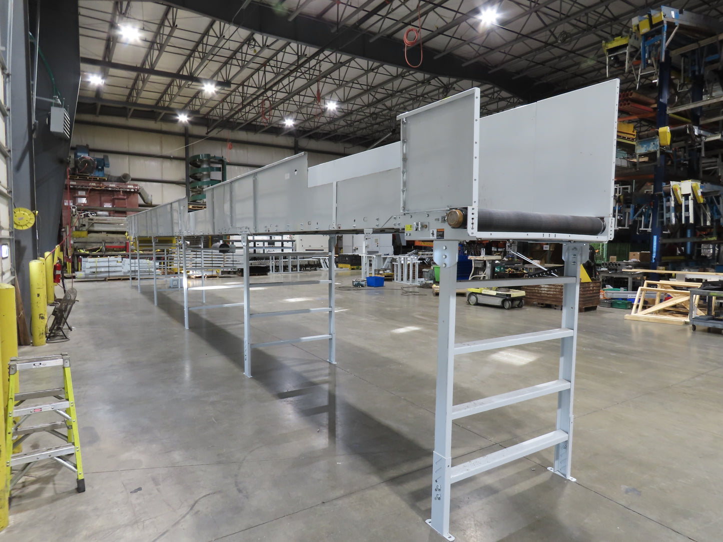 Hytrol BPC 49"x 56' Slider Bed Conveyor 47" Belt 7.5Hp 3PH Center Drive 170fpm