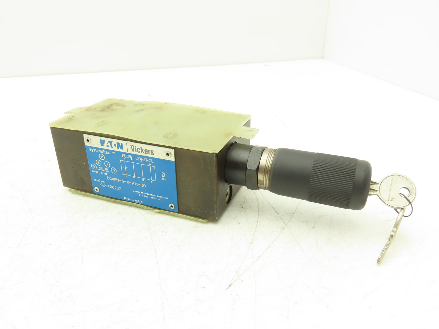 Eaton Vickers DGMFN-5-X-P1K-30 Hydraulic Flow Control Valve SystemStak
