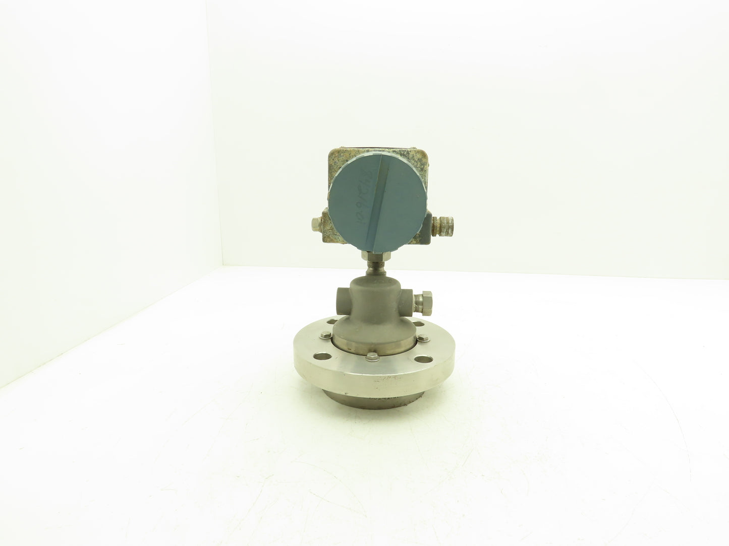 Foxboro 827DF-IS1NMSA1 Electronic Pressure Transmitter 12.5-65VDC 0-120" H20