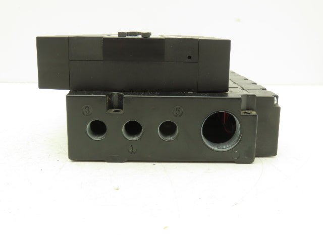 Parker F3251BCC53A Pneumatic Directional Solenoid Valve 6-Station Manifold 120V