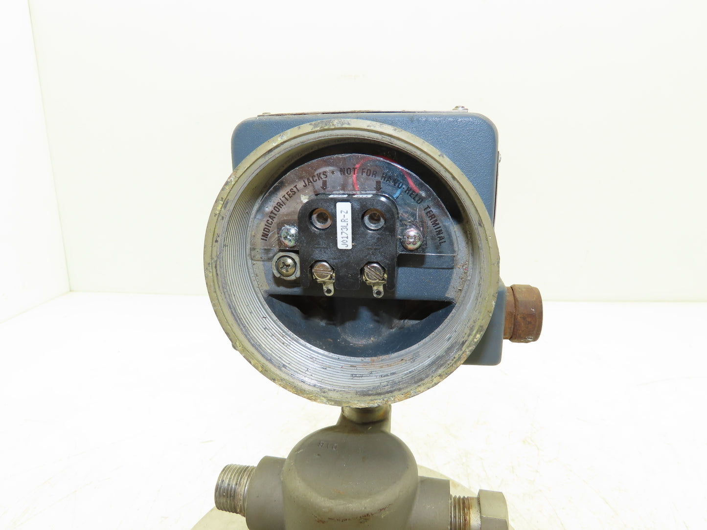 Foxboro 827DF-DS1NMSA1 Pressure Transmitter 3" CL150 Flange 12.5-42VDC 0-120"H20